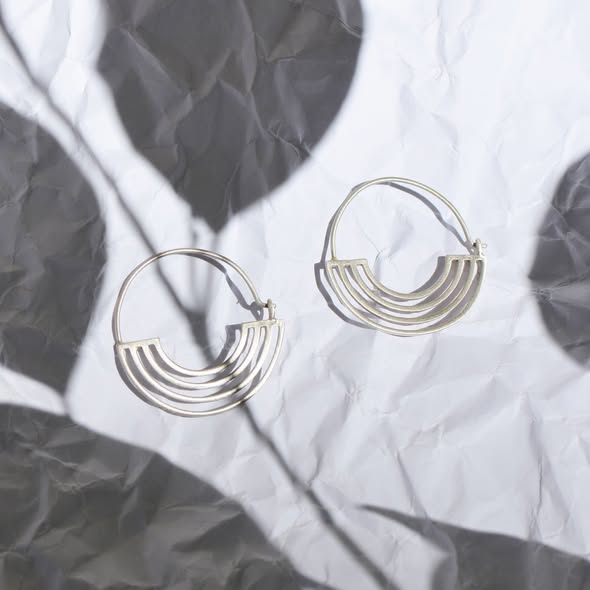 Κρικάκια από την συλλογή Bauhaus. Μικρά και διακριτικά!!