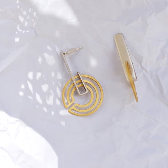 Σκουλαρίκια bauhaus